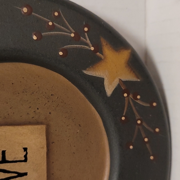 Adorable Primitive Wooden Plate - Picture 5 of 15